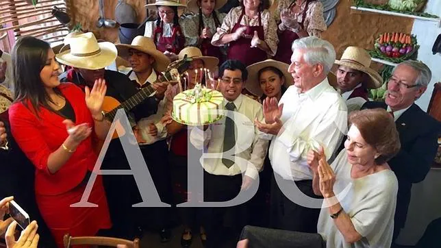 El 28 de marzo Mario Vargas Llosa celebra su cumpleaños junto a su mujer, Patricia Llosa