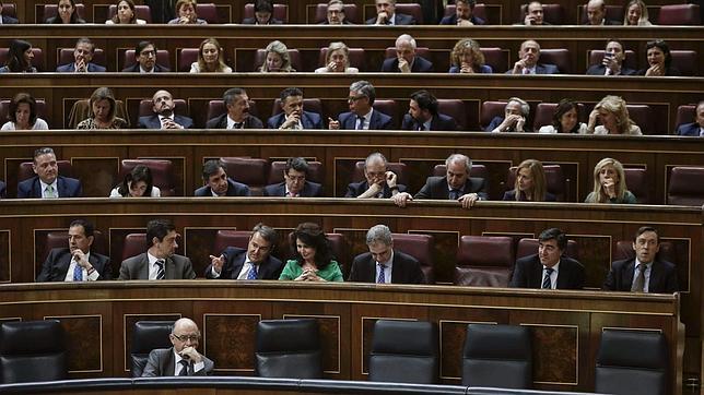 El Congreso aprueba, con el «no» del PSOE, la ley de segunda oportunidad