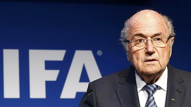 Blatter se desdice sobre su dimisión