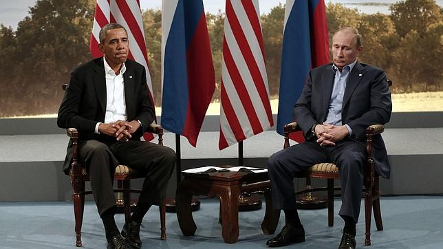 Putin llama a Obama para hablar de Ucrania, Siria e Irán