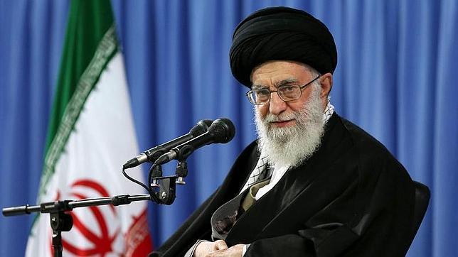 Rohani garantiza que Irán jamás perseguirá la fabricación de armas nucleares