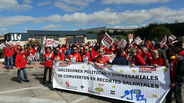 CC.OO. intensificará los paros en Itevelesa tras el despido de cuatro trabajadores