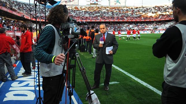 Resurge con fuerza la guerra del fútbol