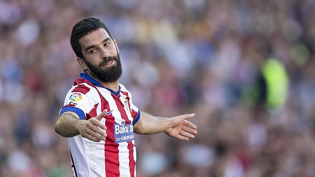 El Barça pospone el fichaje de Arda