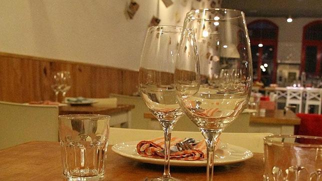 En esta biblioteca todos los libros son recetarios que vienen de diversas partes del mundo