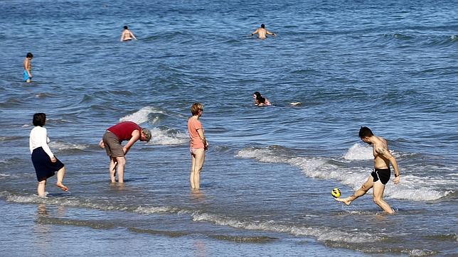 La segunda ola de calor del año dejará noches tropicales en Alicante