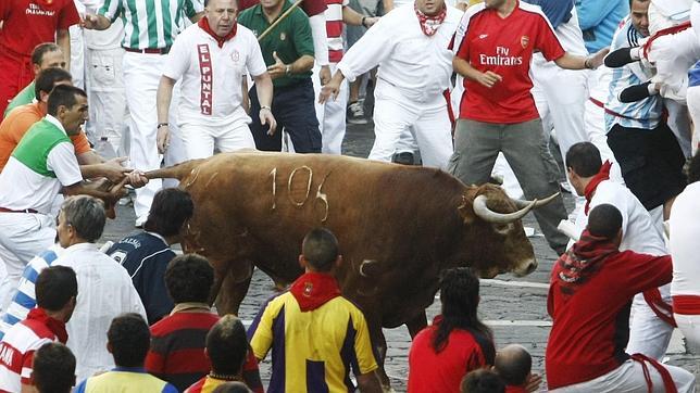 Jandilla, la ganadería con récord de corneados, estrena los encierros de San Fermín