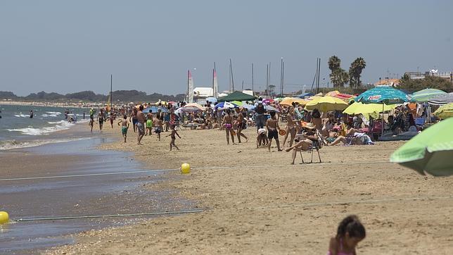 El consumo eléctrico marca un récord de los últimos tres veranos por el calor elevado