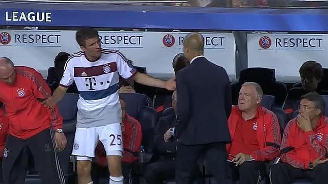 Guardiola y Müller, a gritos en el entrenamiento