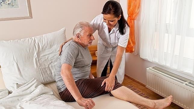 Los mayores que viven solos necesitan más ayuda