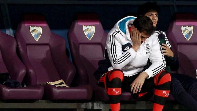 Casillas, en el banquillo de La Rosaleda
