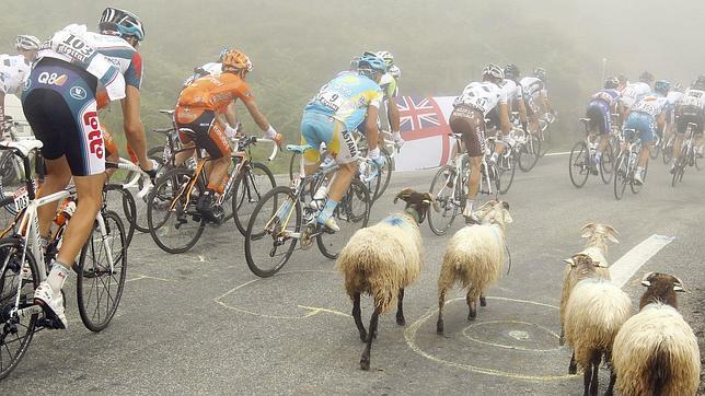 El Tour afronta la batalla de los Pirineos