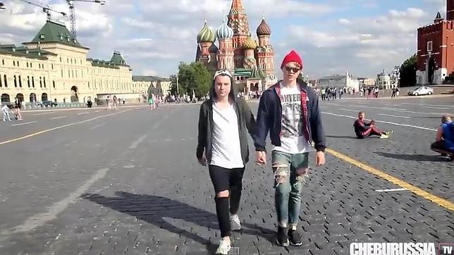 Un experimento revela el odio hacia los homosexuales en las calles de Rusia