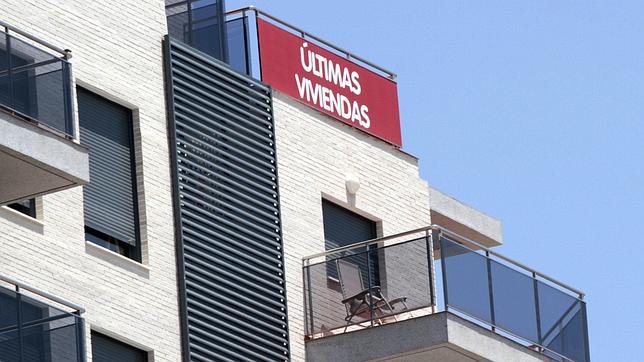 La diferencia de precio entre las casas usadas y las VPO cae un 50%