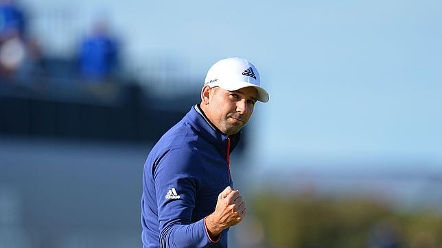 Sergio García y Jordan Spieth (-5) aguantan a un sólido Dustin Johnson (-10)