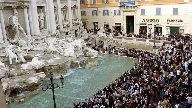 Las ratas invaden la Fontana di Trevi