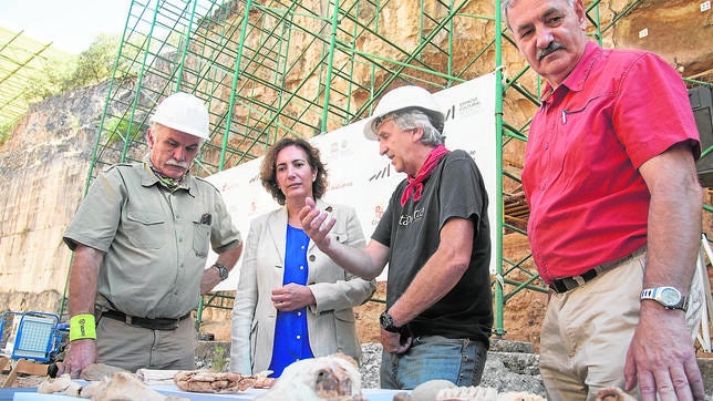 Atapuerca confirma que la Cueva Fantasma ofrecerá restos de 1,8 millones de años