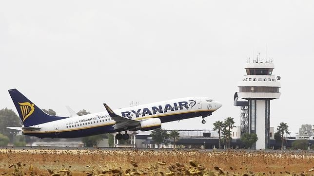 Concluye sin incidentes el paro parcial de los controladores aéreos