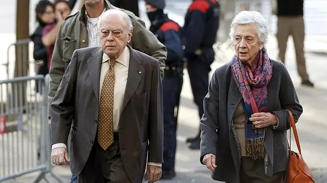 Jordi Pujol y Marta Ferrusola acuden a comparecer por fraude fiscal y blanqueo de capitales el pasado enero