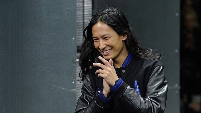 Alexander Wang abandona la firma Balenciaga