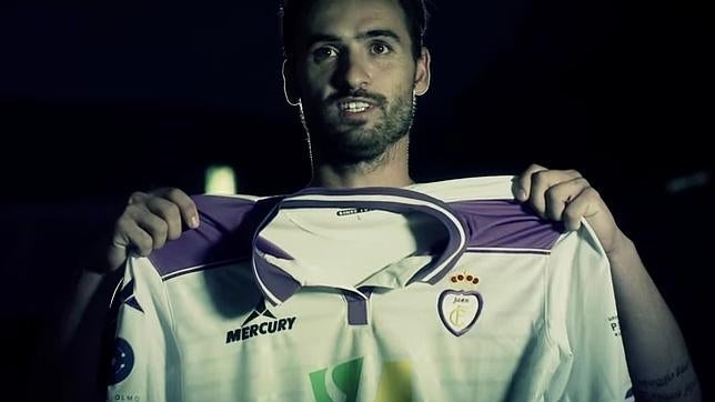 El Jaén usa la polémica de la camiseta de Franco para vender abonos