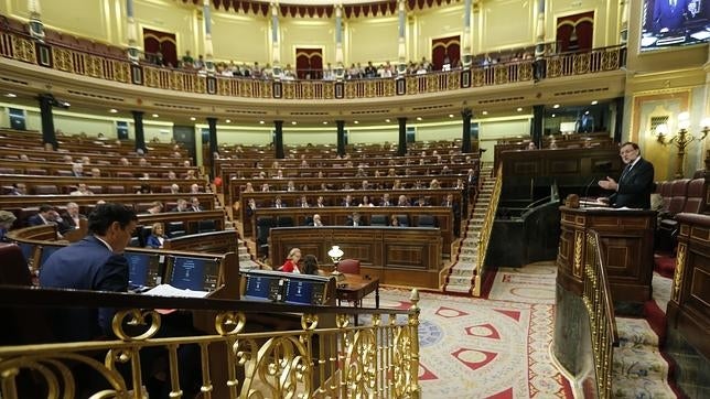 Los diputados han gastado este año 2,59 millones de euros en viajes