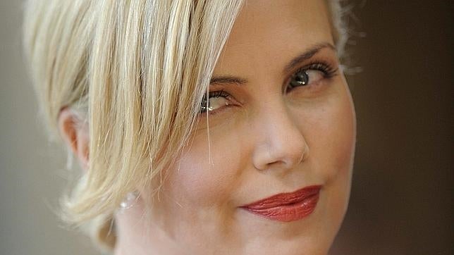 Charlize Theron adopta su segundo hijo