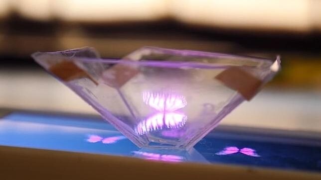Puedes hacer un holograma 3D con tu smartphone