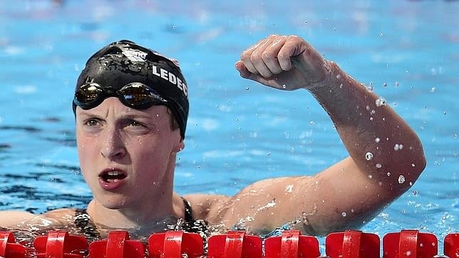 Ledecky destroza a Ledecky