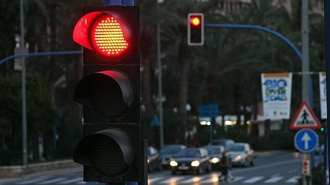 El semáforo ha sufrido muchas modificaciones desde su primer antecesor en 1868