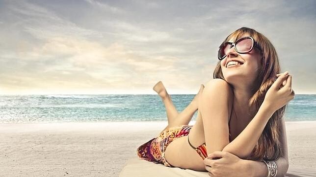 Los españoles gastan en viajes de verano un 33% de su renta disponible en este periodo