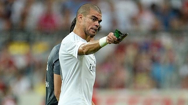 La plaga de lesiones del Madrid continúa: Pepe es el último en caer