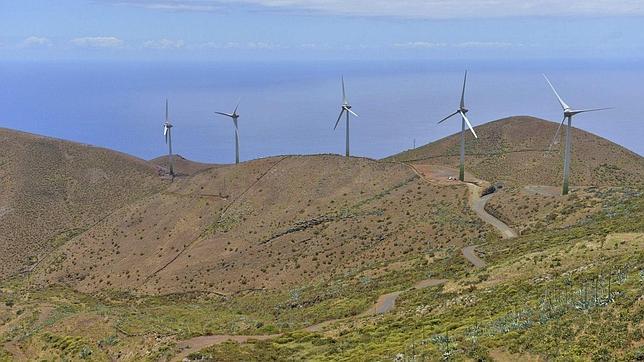 La central hidroeólica de El Hierro cubre por primera vez toda la demanda de la isla