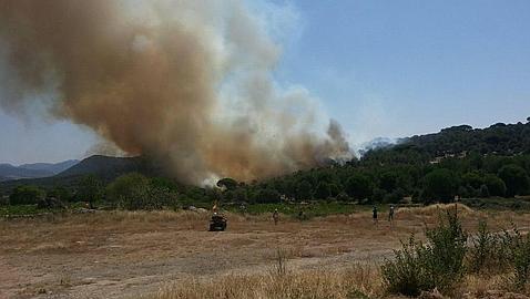 Tres incendios en seis horas ponen en jaque a la provincia de Ávila