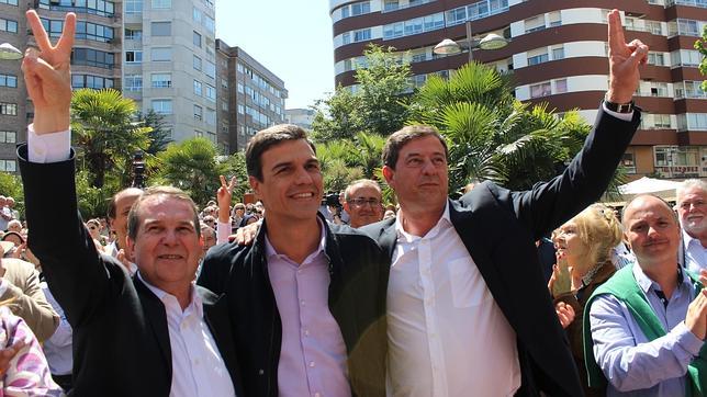 La debilidad de Pedro Sánchez sujeta a Gómez Besteiro en el PSdeG