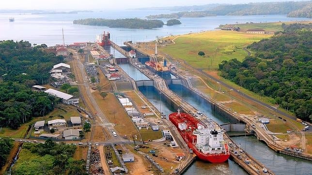 Una huelga en el Canal reabre las heridas entre Sacyr y Panamá