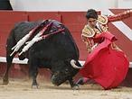 Directo: maravillosa faena de Morante con el cuarto toro en Illumbe