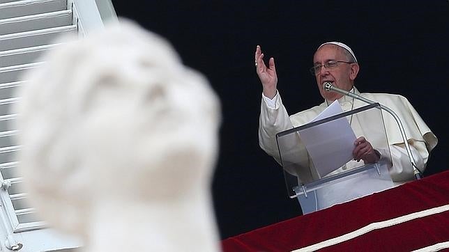 Papa Francisco: «La vida no es un deambular, es una peregrinación»