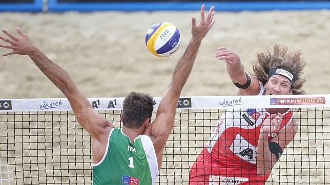 Practicar deportes de equipo