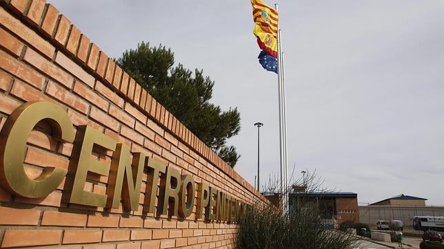 Detenido en Huesca por intentar desangrar a su mujer y por abusos sexuales a sus hijos