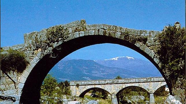 La Iglesuela busca apellido