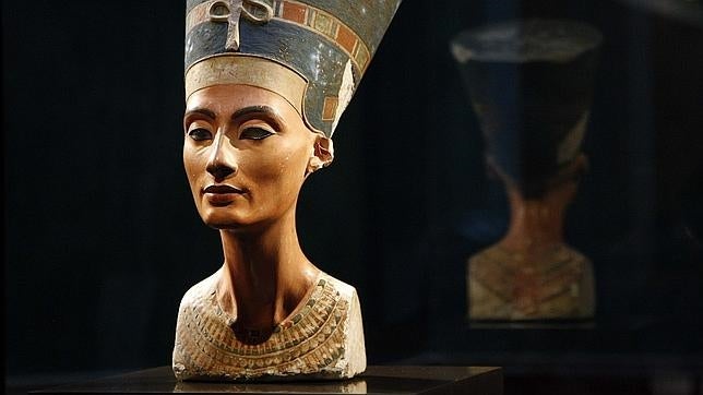 Egipto invita a Nicolas Reeves para probar su teoría sobre la tumba de Nefertiti