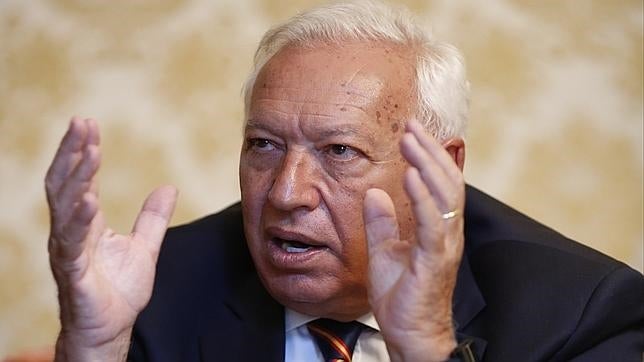 Margallo: un pacto PSOE-Podemos sería «una catástrofe de dimensiones bíblicas»