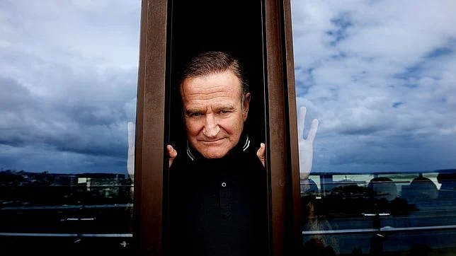 Fotografía de archivo de 2013 donde se ve al actor y comediante estadounidense Robin Williams posando en Sídney