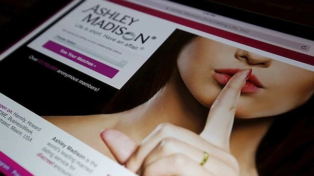 Ashley Madison ofrece una jugosa recompensa a quien dé información sobre los responsables de la filtración