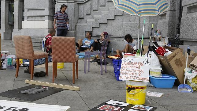 El Ayuntamiento indica que no va a resolver represivamente la acampada de Cibeles