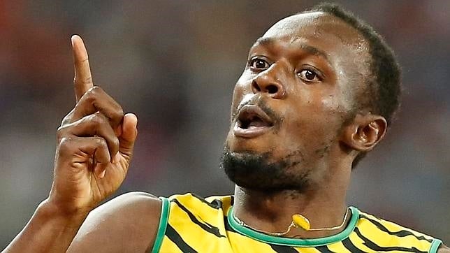 Bolt aplasta a Gatlin en el 200