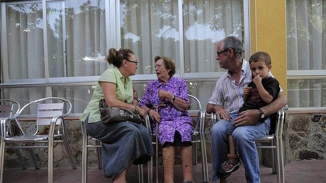 El aumento de la esperanza de vida se ralentiza en España