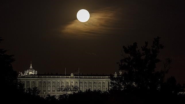 Algunas claves para disfrutar de la «superluna» de este fin de semana