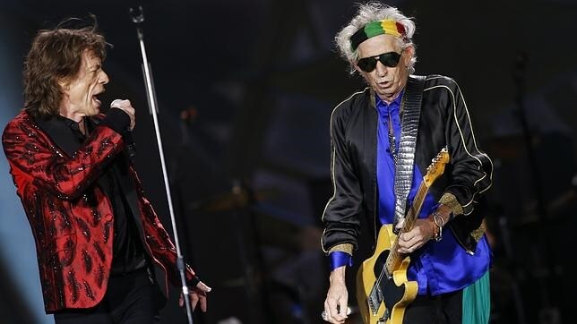 Keith Richards junto a Mick Jagger en el concierto de The Rolling Stones en Madrid, en 2014